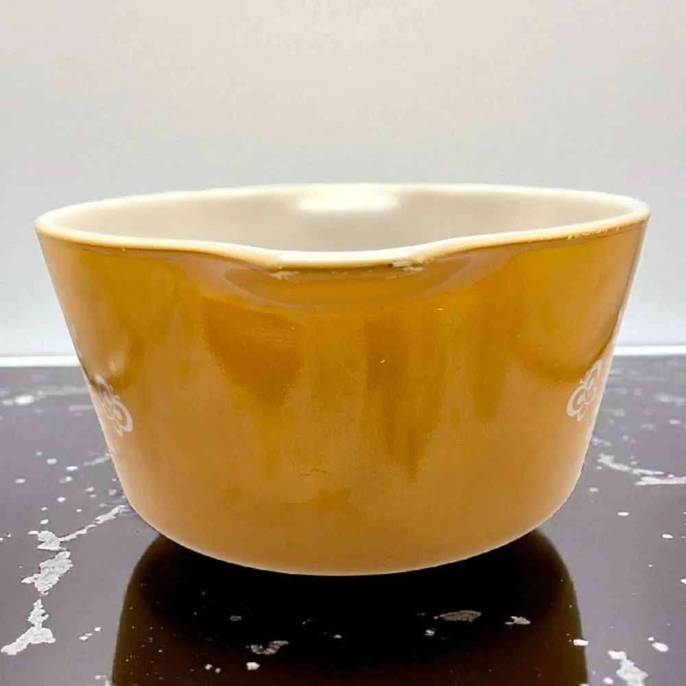 Pyrex this vintage